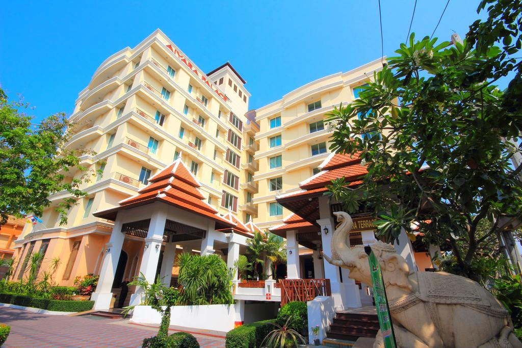 Aiyara Palace Hotel Pattaya Exterior foto